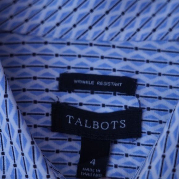 Talbots Wrinkle Resistant Button down Top - Picture 2 of 4